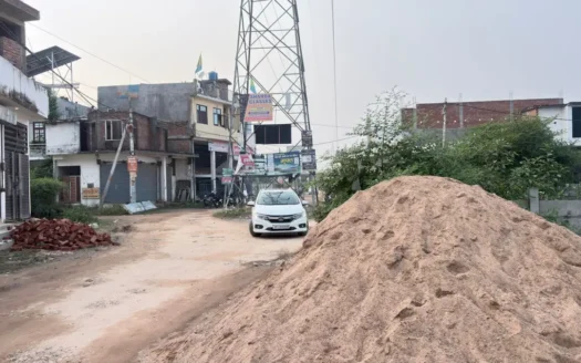 Shop in  kiran enclave